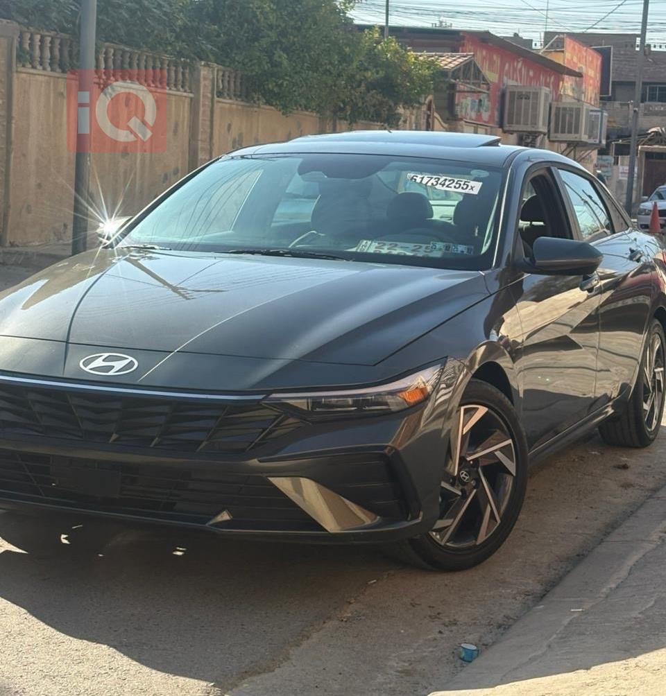 هیوندای ئەلەنترا